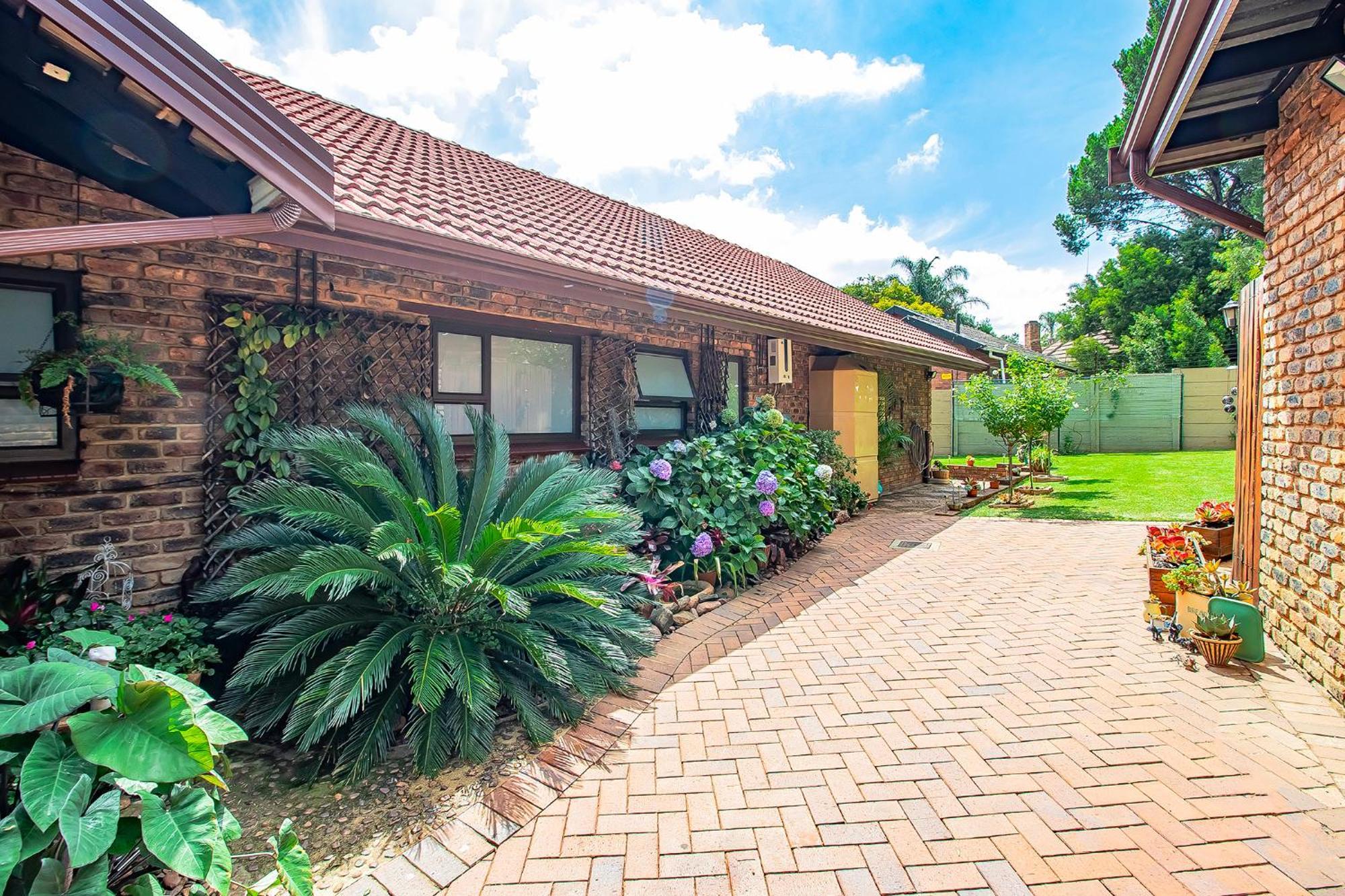 Leozet Self Catering Apartment Pretoria-Noord Exterior foto